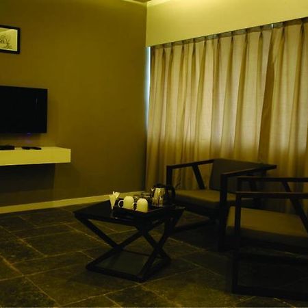 Hotel Dwarawata Dharwad Luaran gambar